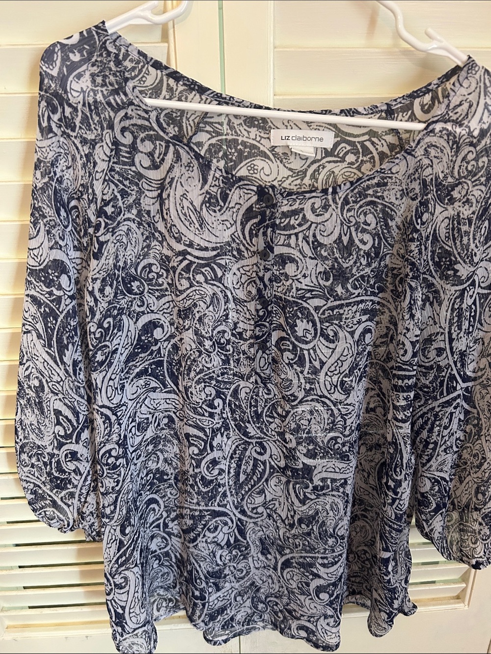 Liz Claiborne Black and White Paisley Print Blouse